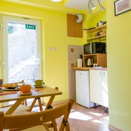 Ankora Sea And Old Town View - Hot Tub