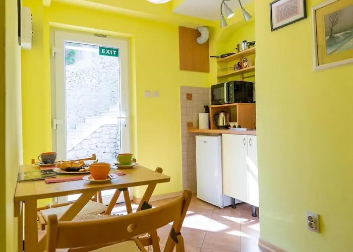 Ankora Sea And Old Town View - Hot Tub